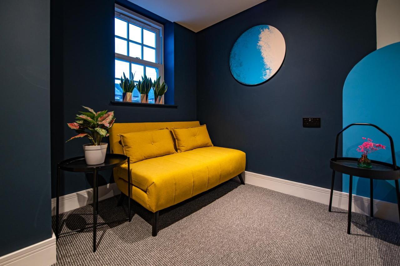 The Nest - Luxury 16 Person Apt W Jacuzzi & Parking Μπλάκπουλ Εξωτερικό φωτογραφία